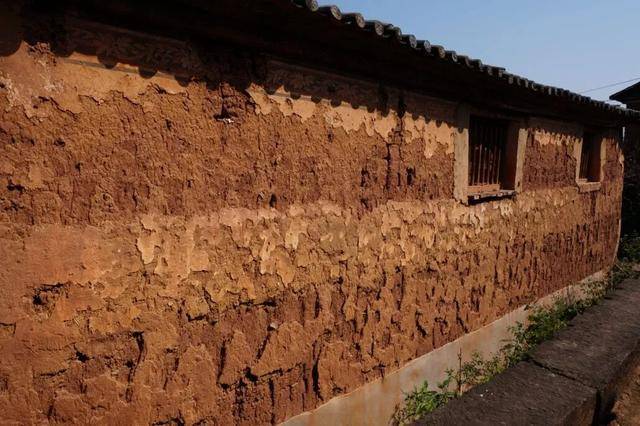 没人住的房子<strong></p>
<p>XRP行情</strong>,为什么会“老”得特别快?