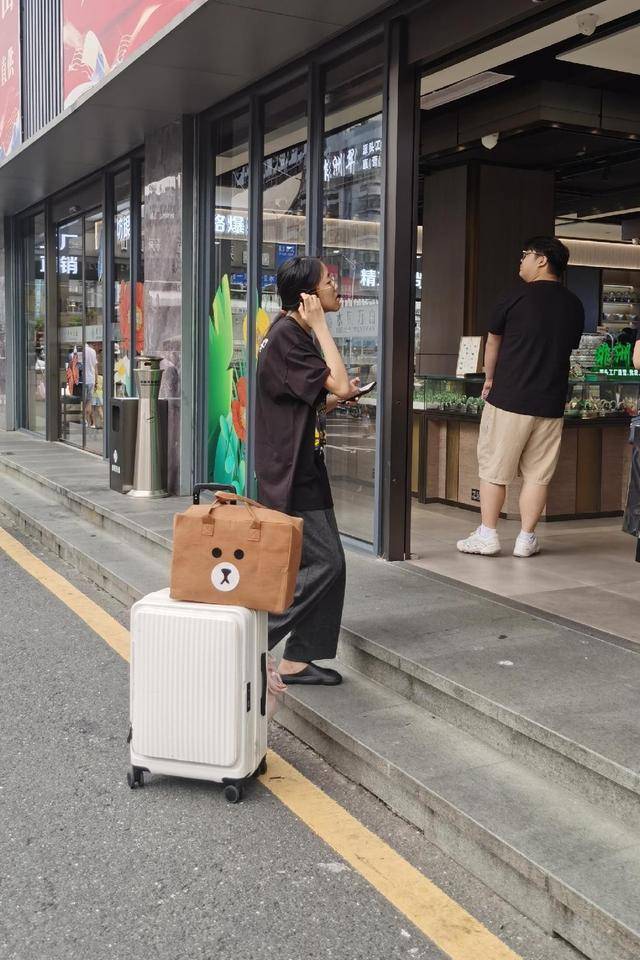 3900美元<strong></p>
<p>XRP行情</strong>,金价再突破!黄金周深圳“旅游+淘金”火了