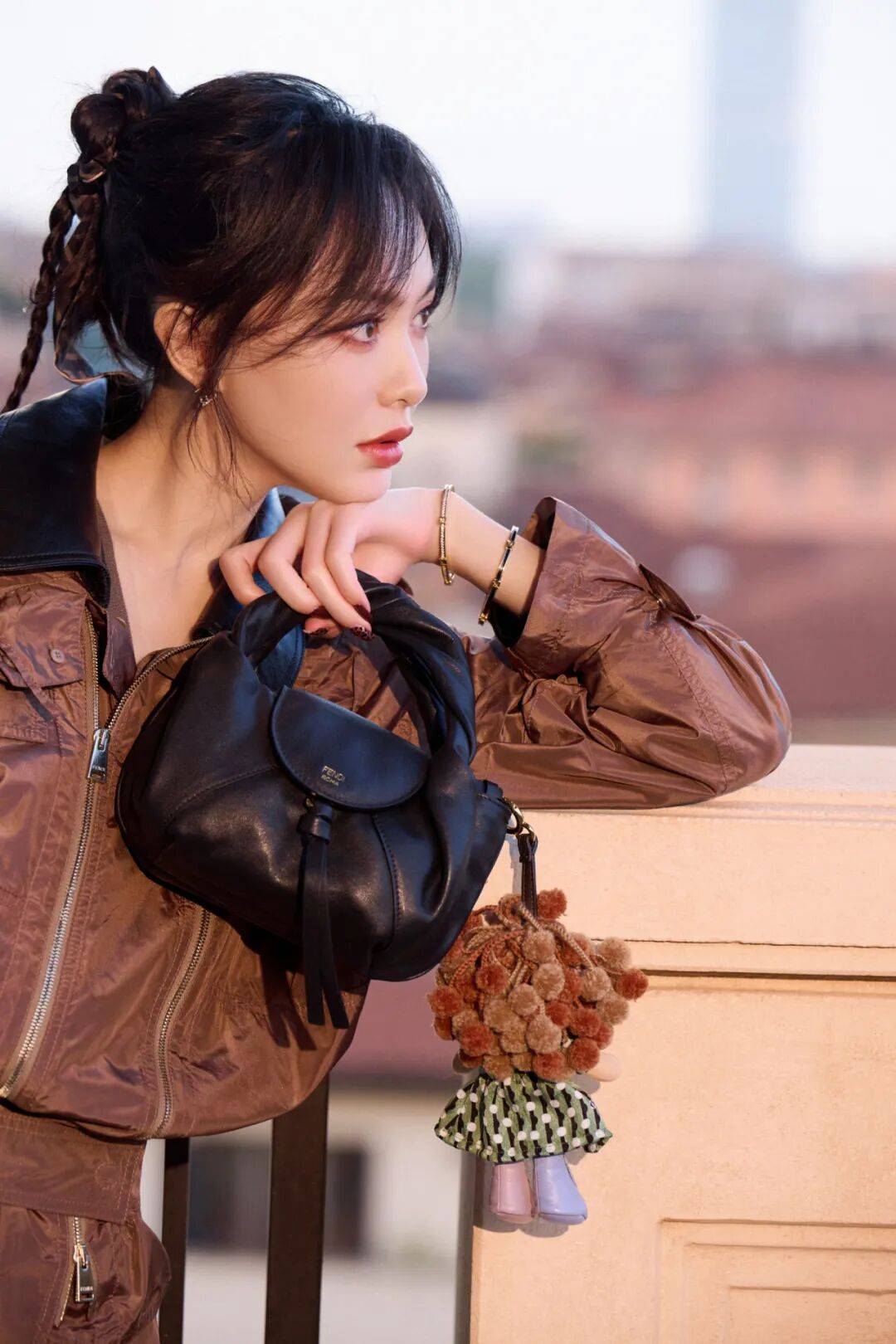 时装周上的女明星<strong></p>
<p>XRP行情</strong>,秋冬氛围感一键封顶!