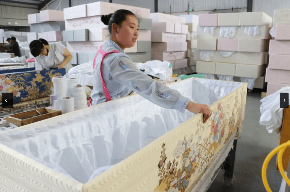 日本人快“死不起”了!送日本人“入土”的生意<strong></p>
<p>瑞波币行情</strong>,正在被中国人承包