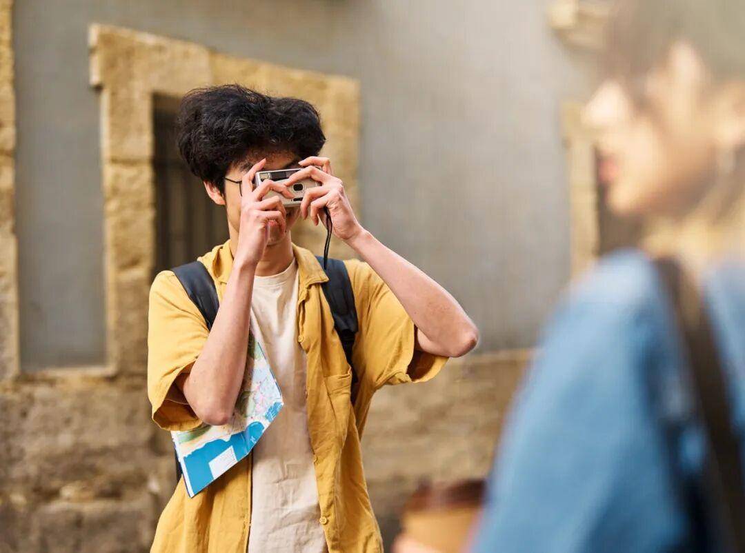 “出片式旅行”<strong></p>
<p>DOT行情</strong>,正在毁掉当代人的假期?