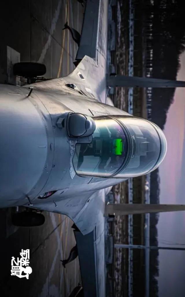 你没听错<strong></p>
<p>DOT行情</strong>!“歼-16没有短板”