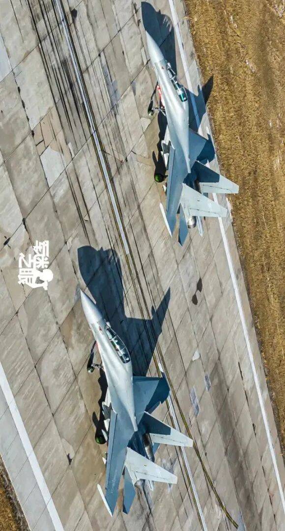 你没听错<strong></p>
<p>DOT行情</strong>!“歼-16没有短板”