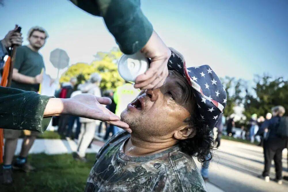 美国内战<strong></p>
<p>DOT行情</strong>,这次好像不假!