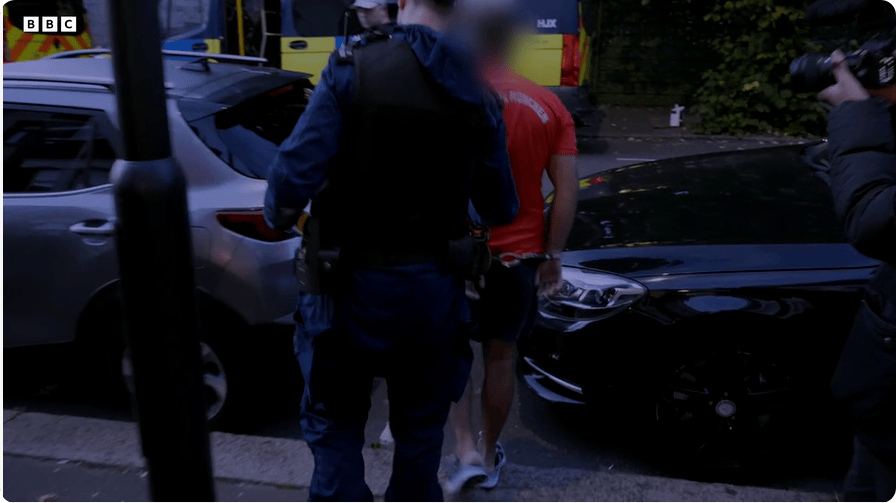 凯特患癌竟因辉瑞疫苗?伦敦4万被盗手机直飞香港<strong></p>
<p>波卡币行情</strong>,比贩毒暴利产业链曝光…