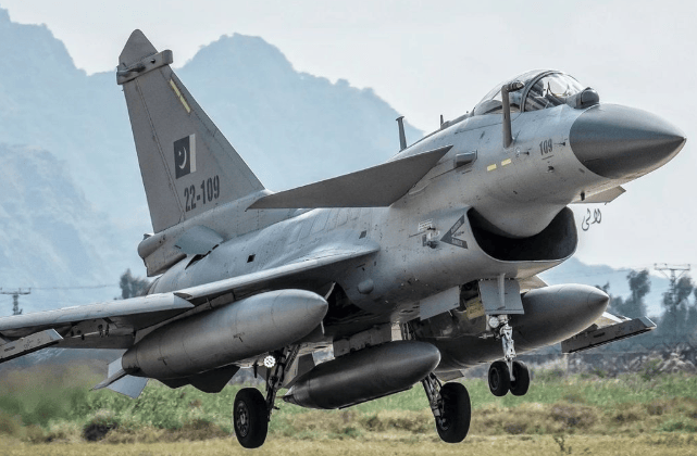 孟加拉国宣布<strong></p>
<p>币安币行情</strong>,计划斥资22亿美元买20架歼-10,印度迎来坏消息!