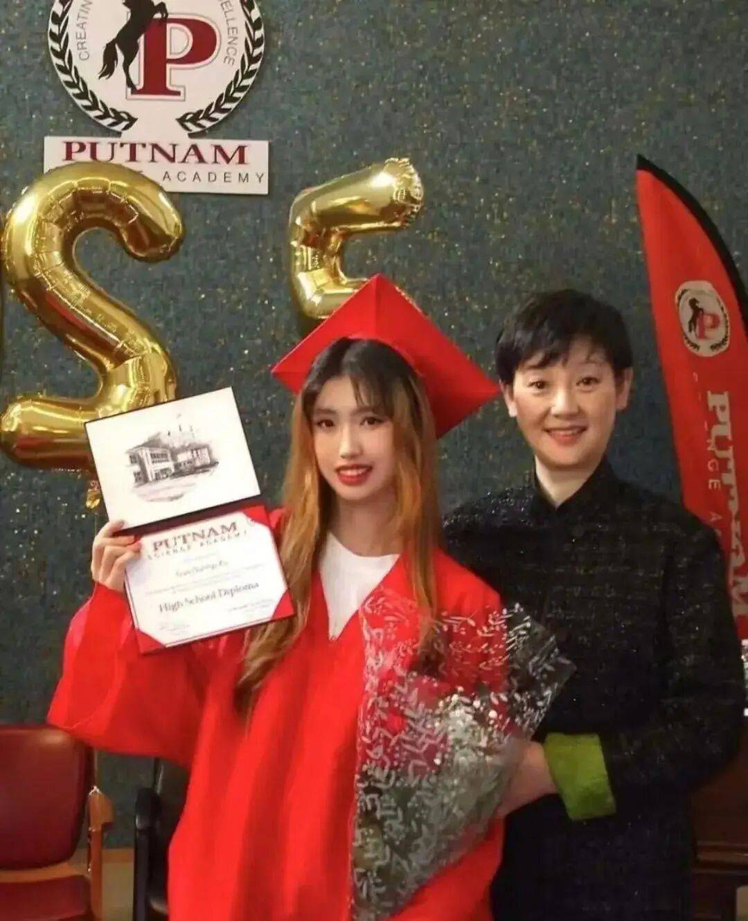 考古|冯小刚带女儿去陈思诚工作室!开个人账号还读影视专业<strong></p>
<p>币安币行情</strong>,她也要“女承父业”吗?