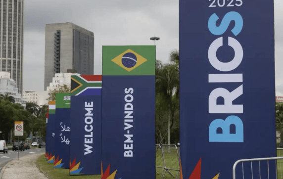 刚被157国承认<strong></p>
<p>币安币行情</strong>,巴勒斯坦就通告全球,申请加入金砖,中方回应很高明,美以最担忧的一幕发生?