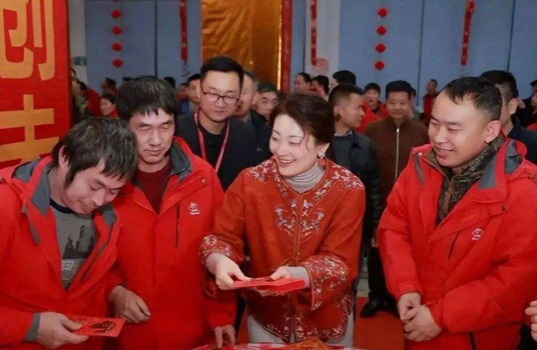 娃哈哈“内战”打到了最残酷的时候<strong></p>
<p>ADA行情</strong>,宗馥莉这次腹背受敌