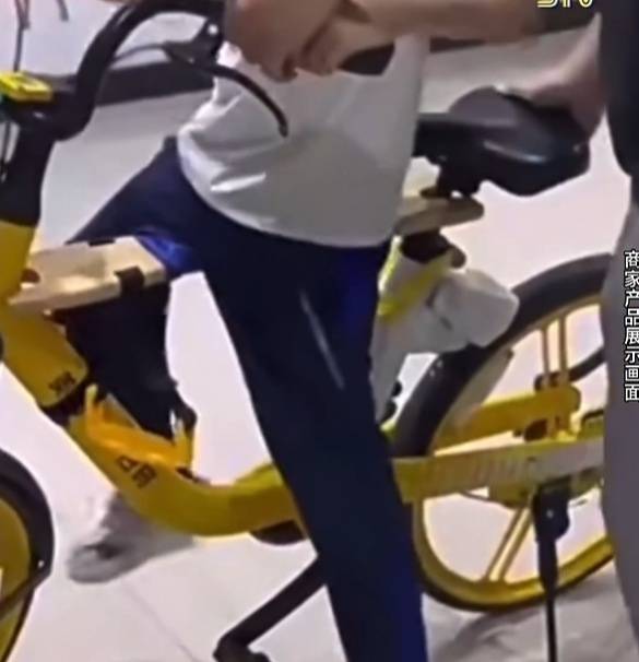 看着都疼<strong></p>
<p>艾达币行情</strong>!上海街头一男子突然求助:10岁女儿被死死卡住!这个行为太危险→