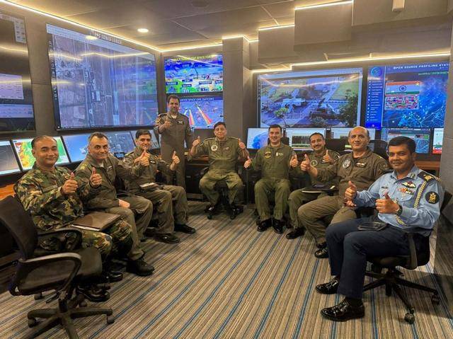 印尼豪掷90亿美元买歼-10<strong></p>
<p>艾达币行情</strong>,不止看中战机,中械作战体系也来一套