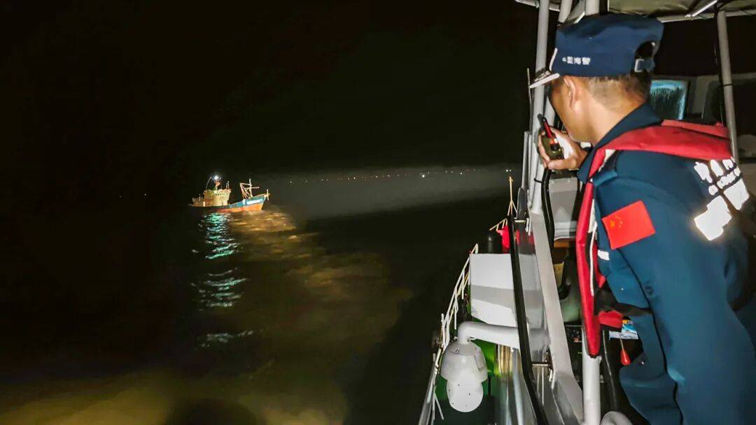 半年出海7次<strong></p>
<p>BCH行情</strong>,神秘渔船从未带回1条鱼,背后是一桩大案!