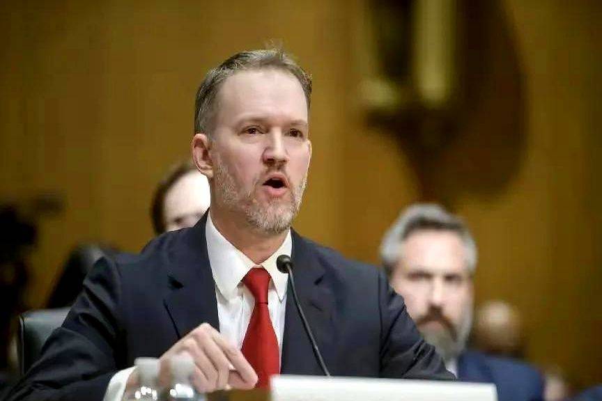 美国再次威胁对华加税100%，我们应该怎么办？