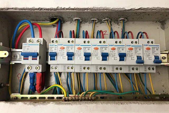 【安全防火】秋季家庭防火<strong></p>
<p>比特现金行情</strong>，莫让悲剧在疏忽中上演！