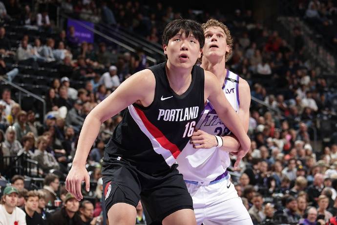 杨瀚森迎NBA常规赛首秀<strong></p>
<p>莱特币行情</strong>,两罚全中拿到个人NBA生涯首分;此前出场时播音字幕都是中文