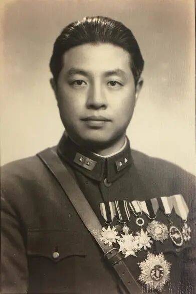 确认了<strong></p>
<p>BSV行情</strong>!是著名歌手刘若英的爷爷