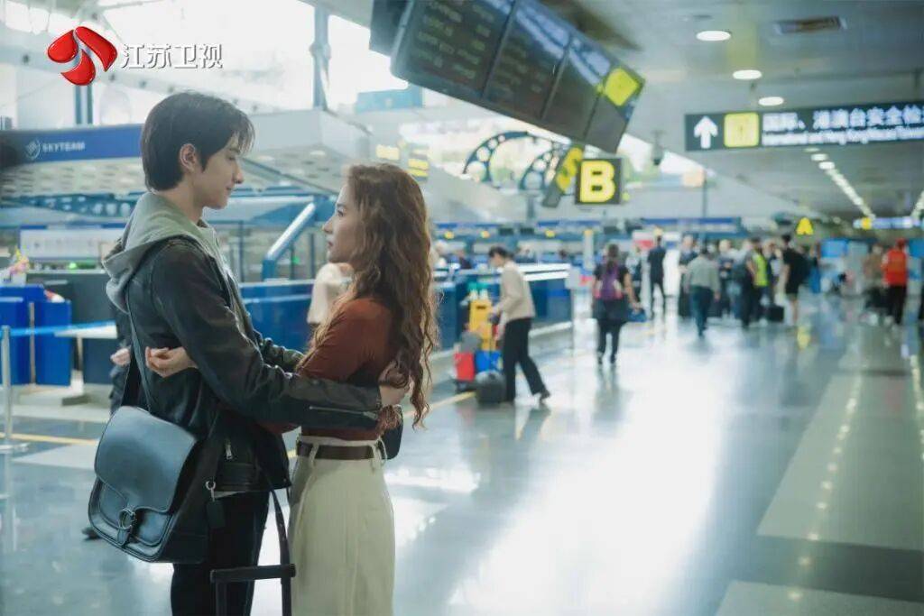 知名东北籍演员发生意外<strong></p>
<p>BSV行情</strong>,剧组已送医