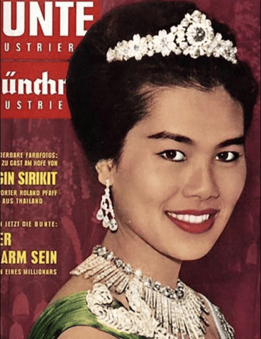 泰国王太后诗丽吉去世<strong></p>
<p>比特币行情</strong>,留下19顶奢华王冠和她的传奇一生