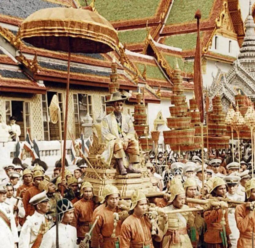 泰国王太后诗丽吉去世<strong></p>
<p>比特币行情</strong>,留下19顶奢华王冠和她的传奇一生