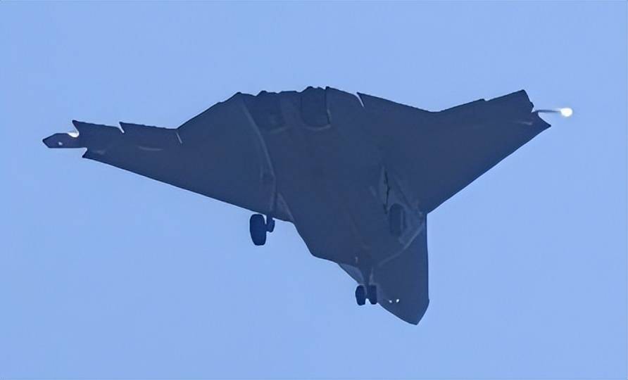 无空速管<strong></p>
<p>区块链挖矿行情</strong>,疑似第二架歼-50:美国精神胜利法,新六代机东亚决战