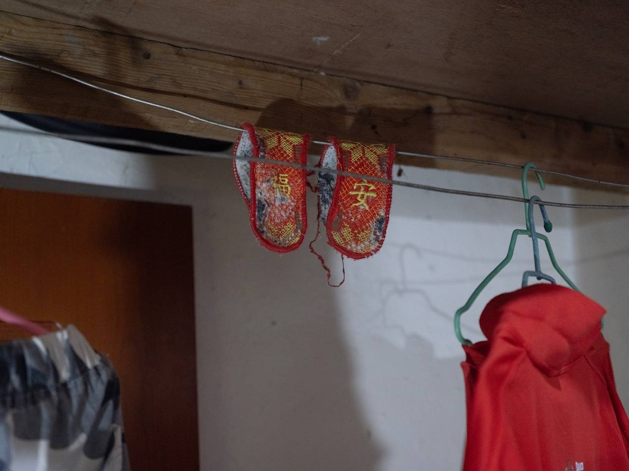 <strong></p>
<p>区块链挖矿行情</strong>他们挤在8元一晚的旅店 几百人抢一个活