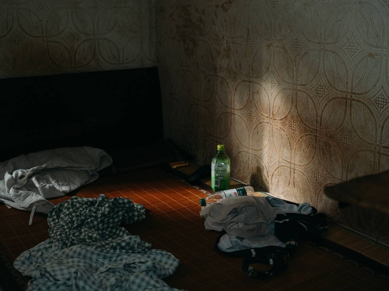 <strong></p>
<p>区块链挖矿行情</strong>他们挤在8元一晚的旅店 几百人抢一个活