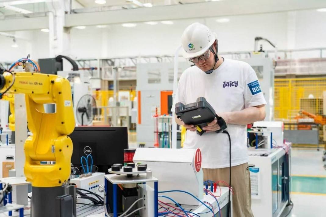 上海机器人系统运维选手集训有序推进<strong></p>
<p>区块链挖矿行情</strong>，“破阵”指日可待