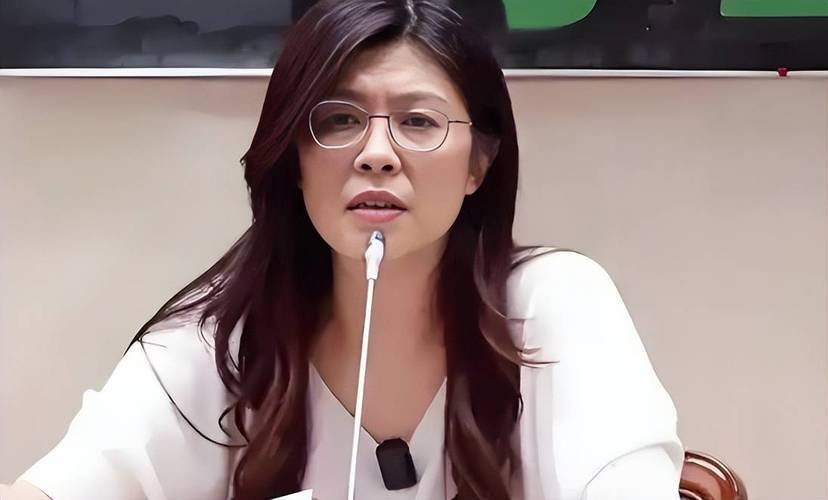 两岸和平统一还远吗？登机赴京前<strong></p>
<p>IPFS行情</strong>，郑丽文公布人事名单，朱立伦回应特殊，不准打破惯例！