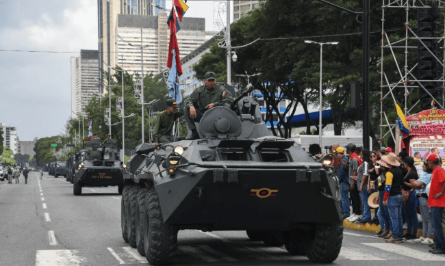 不宣而战!美军24小时内发动三次空袭<strong></p>
<p>币安价格</strong>,仅一人幸存,美军方下达保密要求?