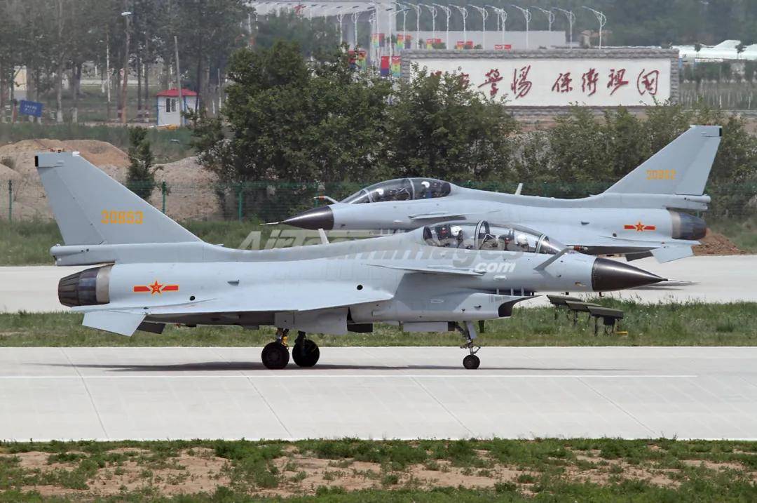 歼-35青春版<strong></p>
<p>BITOP价格</strong>?076专用舰载机?新机“超级小黄蜂”究竟是干嘛的?