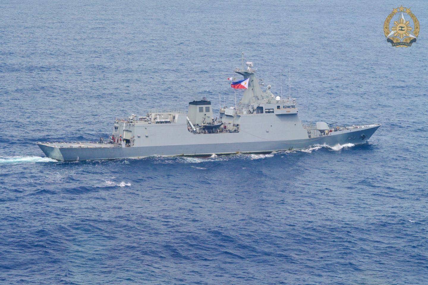 美军再度遭遇耻辱时刻:中国海军6艘战舰包围<strong></p>
<p>BTC价格</strong>,815舰插入南海演习