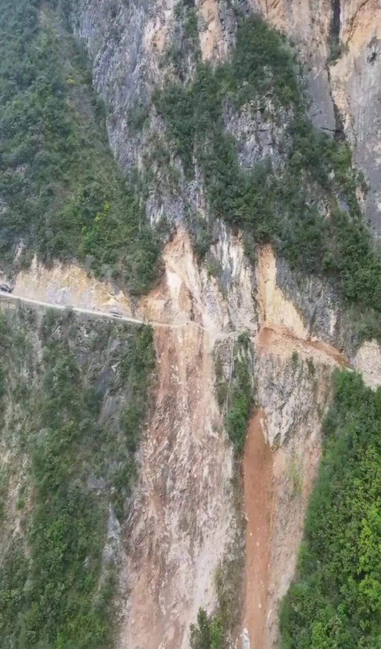 重庆网红“挂壁公路”垮塌<strong></p>
<p>BTC价格</strong>,附近村民外出绕行已半月盼修复,当地:已完成排危,正在修