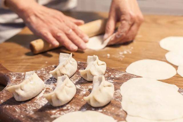 百年难遇“早立冬”来了<strong></p>
<p>比特币价格</strong>!有啥讲究?早看早准备!