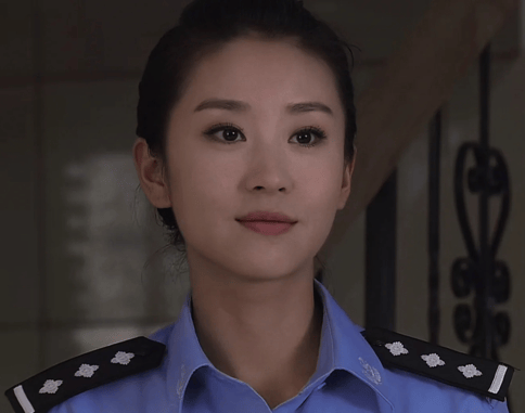 考古|苗圃被称内娱无代餐!巅峰期隐退嫁大19岁富商<strong></p>
<p>比特币价格</strong>,如今儿女双全成人生赢家