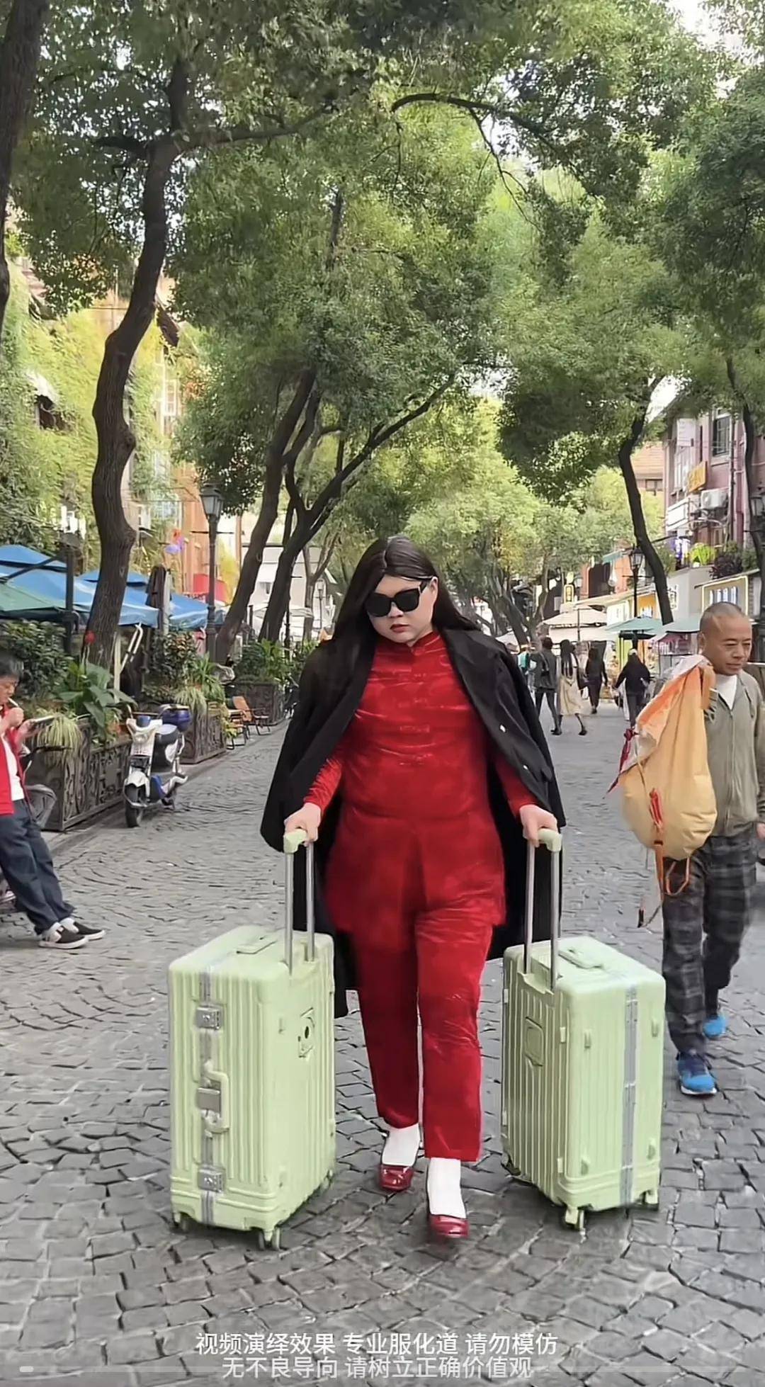 李湘气得翻出了瘦瘦的照片……她年轻时确实是仙女啊<strong></p>
<p>比特币价格</strong>！