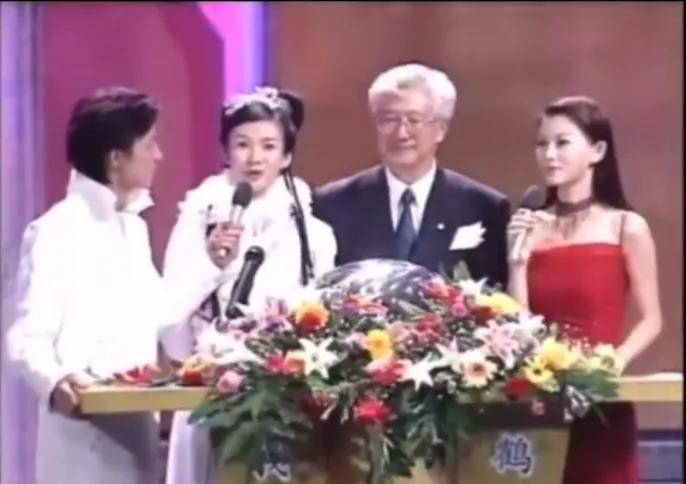 李湘气得翻出了瘦瘦的照片……她年轻时确实是仙女啊<strong></p>
<p>比特币价格</strong>！