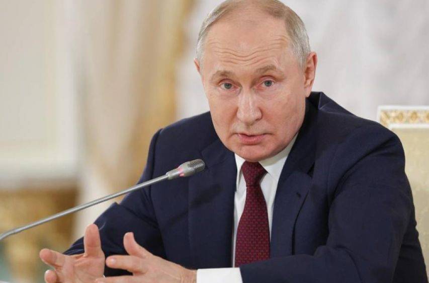 俄方没想到:冻结俄几千亿美元的西方<strong></p>
<p>ETH价格</strong>,连中方船只都不敢上,乖乖放行!泽连斯基愿望恐要落空?