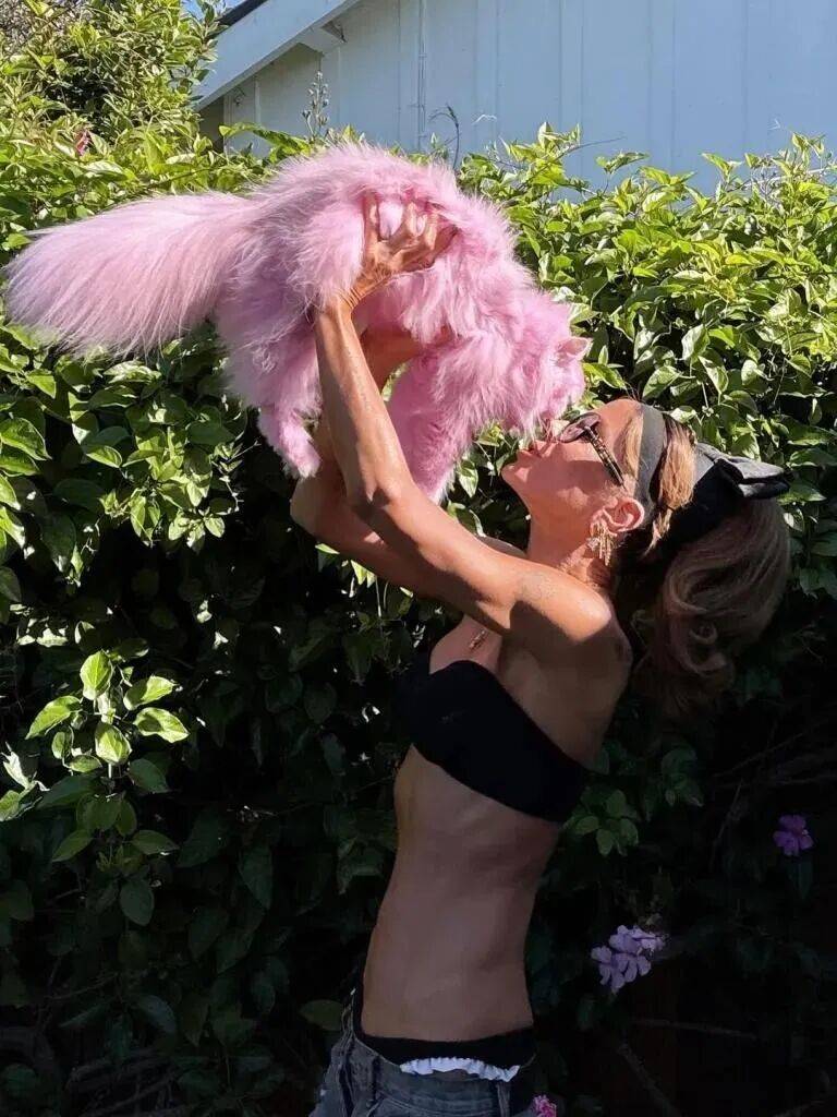 最美吸血鬼如今瘦成骷髅<strong></p>
<p>ETH价格</strong>?《珍珠港》女主究竟怎么了?