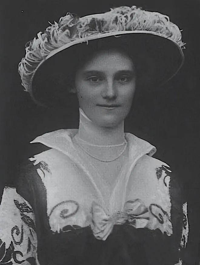 失踪百年的欧洲王室诅咒之钻重现<strong></p>
<p>以太坊价格</strong>,背后藏着一位忠贞皇后的惊人布局