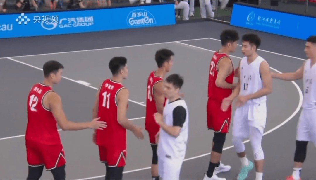 全运会男子三人篮球赛<strong></p>
<p>USDT价格</strong>,陈国豪、周泽源代表广东队出战,战胜江苏队取得开门红!