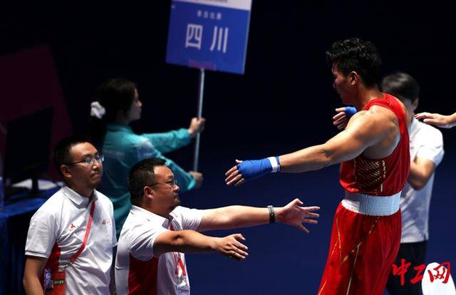 全运会拳击男子80公斤级决赛<strong></p>
<p>USDT价格</strong>,王小保夺冠!