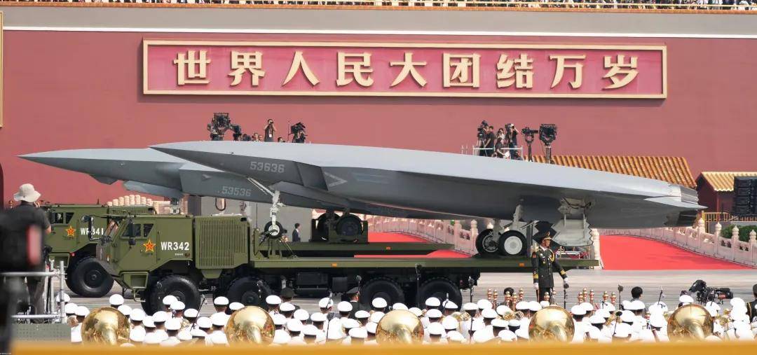 代号“玄龙”!攻击-11官宣服役<strong></p>
<p>泰达币价格</strong>,与歼-20、歼-16编队飞行