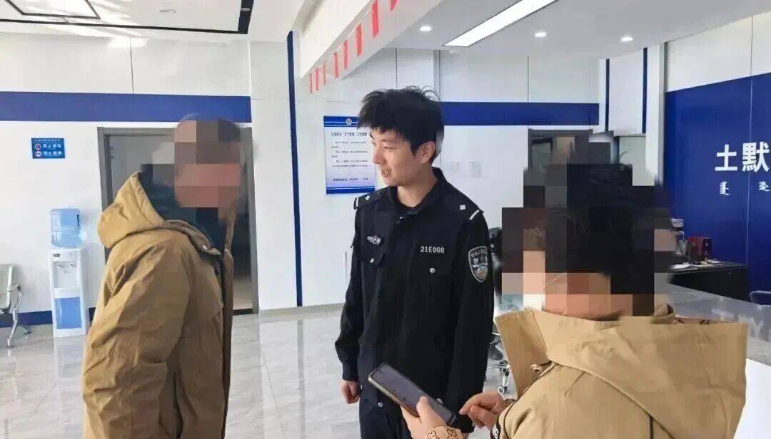 男子彩票中奖太兴奋<strong></p>
<p>XRP价格</strong>,拍照发业主群分享,隔天奖金被邻居冒领……