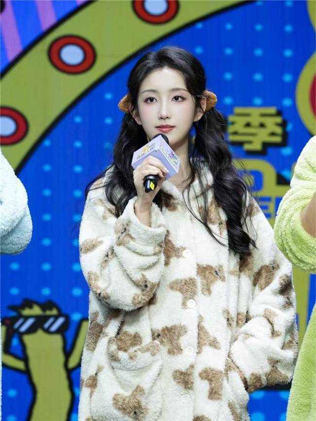 《单排喜剧大赛2》抖音首播炸场<strong></p>
<p>瑞波币价格</strong>!全民造星引爆追综热潮