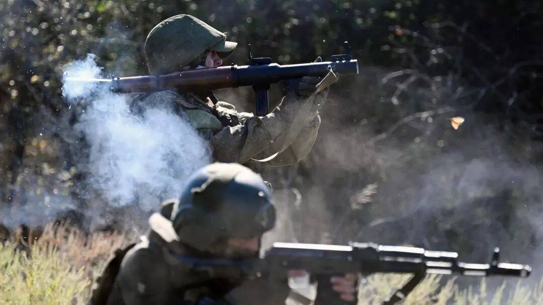 亲俄地下组织：五辆美军艾布拉姆斯坦克及其乘员在哈尔科夫附近被消灭