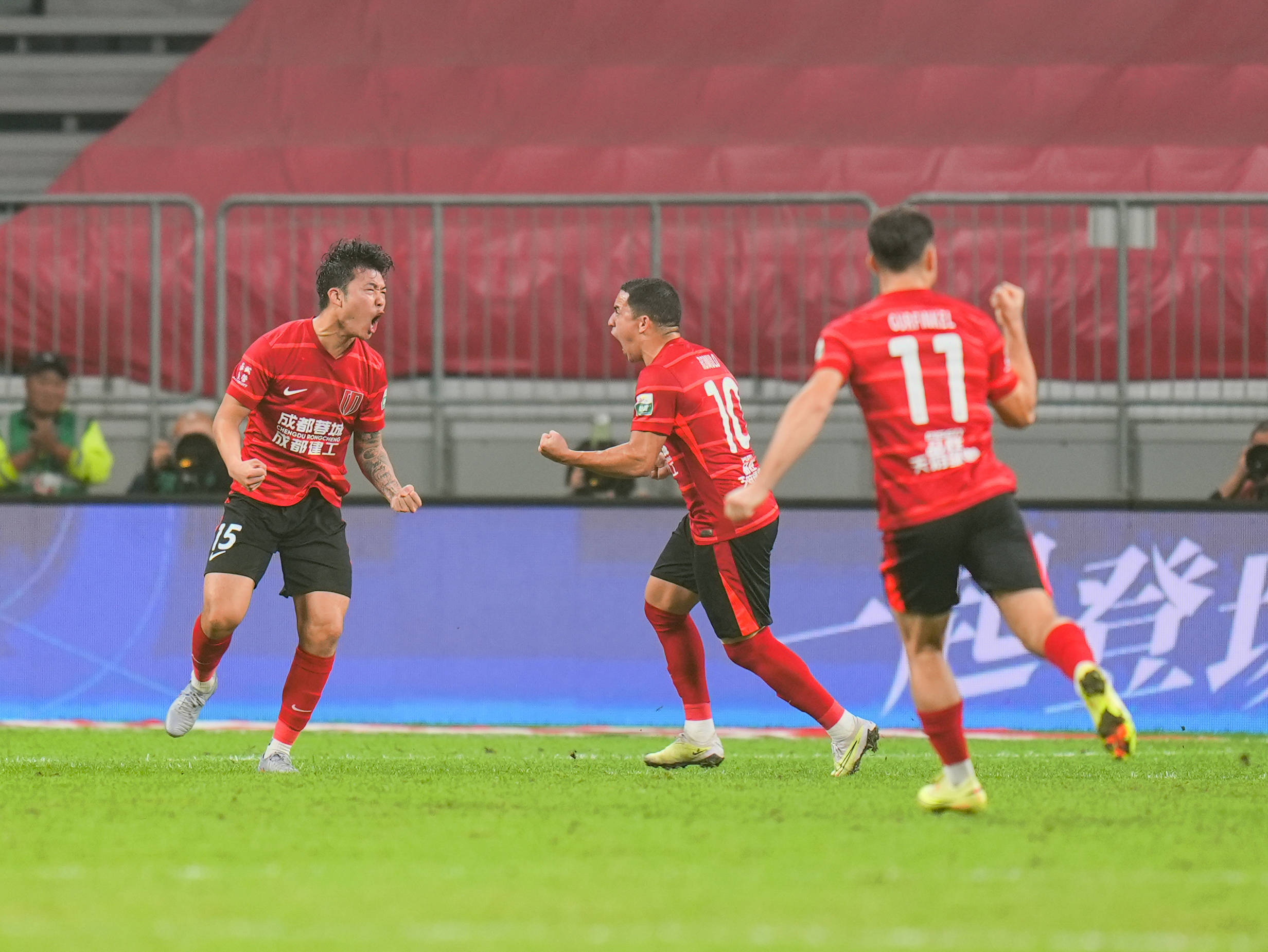 亚冠前瞻:海港PK首尔盼摆脱垫底 国安迎出线生死战