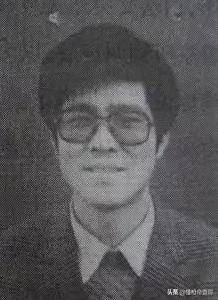 无间道?山西警察中队长抢运钞车<strong></p>
<p>波卡币价格</strong>,被同事百发子弹乱枪击毙