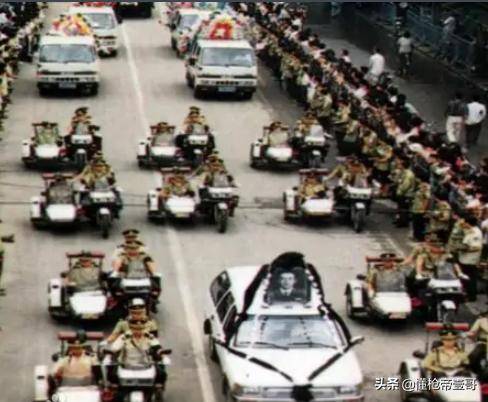 无间道?山西警察中队长抢运钞车<strong></p>
<p>波卡币价格</strong>,被同事百发子弹乱枪击毙