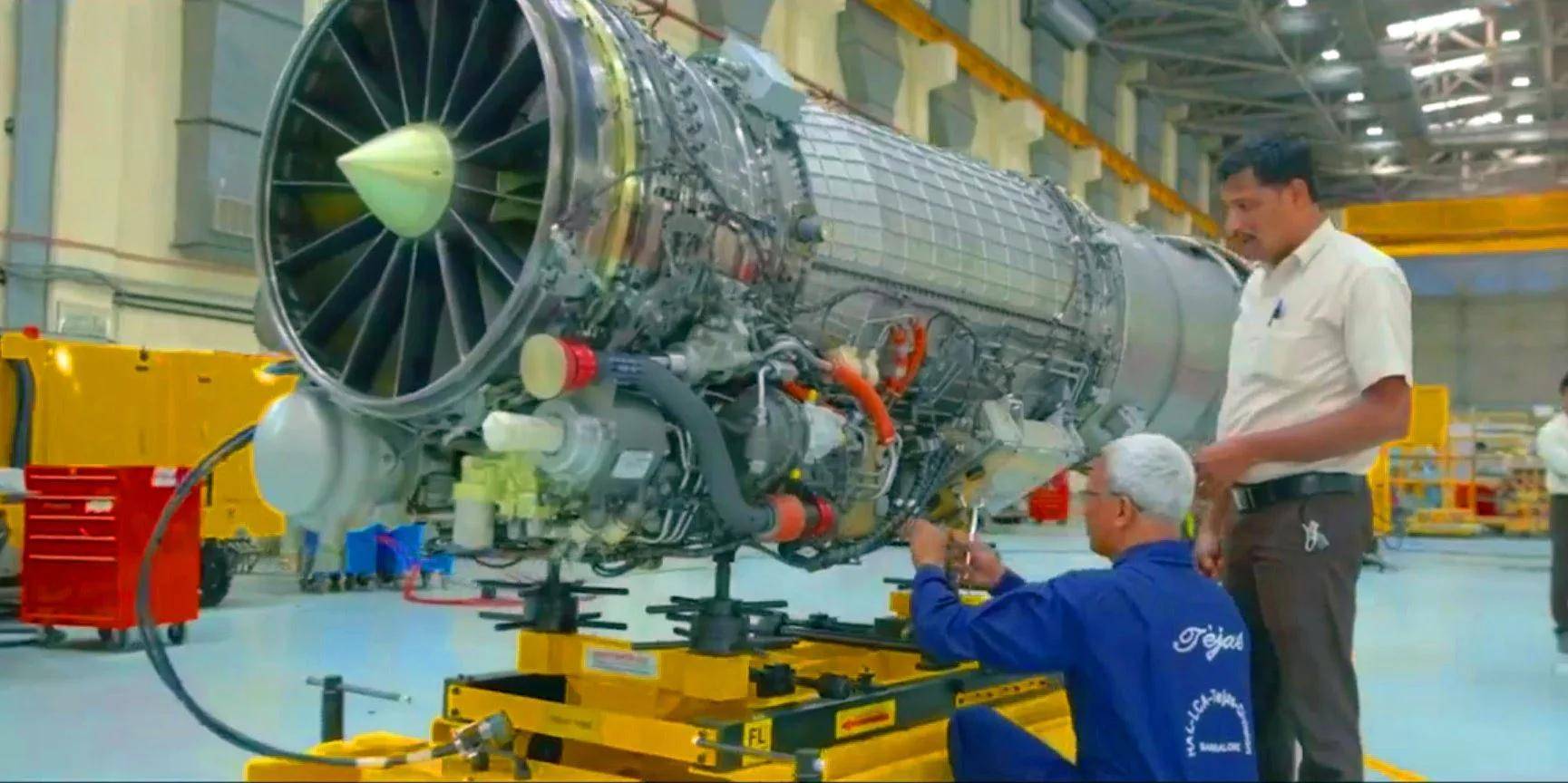 印度光辉坠机<strong></p>
<p>BNB价格</strong>,美印爆发吵架,破口大骂发动机后,美军献上加油机