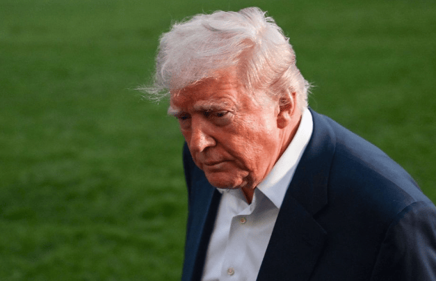 争议条款大改！美国和乌克兰达成和平框架，俄方4天内签不签？24小时不到，普京现身前线